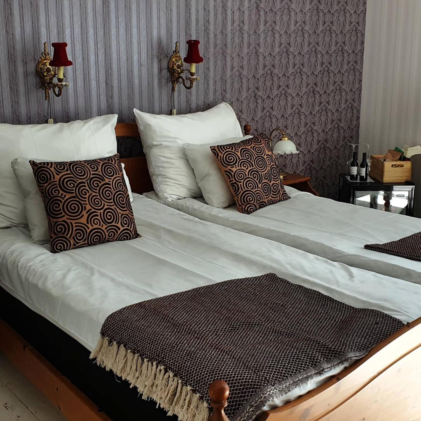 Grand Hotel